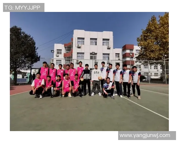 广州排球队在杯赛中的比赛经验与表现分析与点评