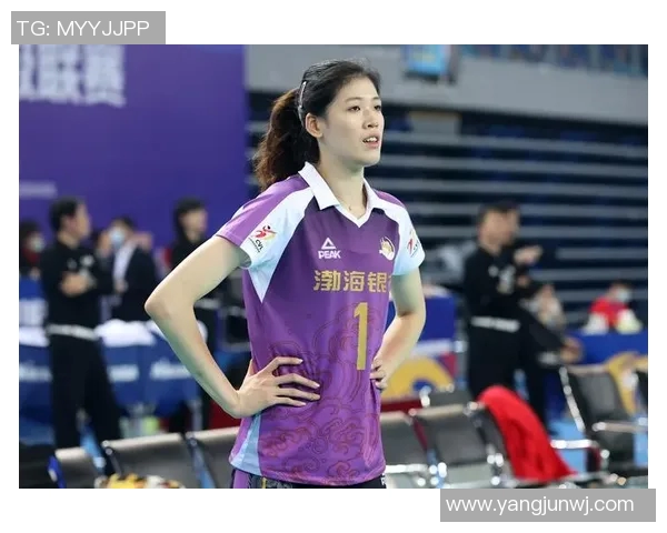 杭州排球队在城市联赛中以85分稳居榜首展现强劲实力 杭州排球队在城市联赛中以85分稳居榜首展现强劲实力